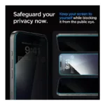 Tempered Glass Full Face Spigen Glas.tR EZ-FIT Privacy Apple iPhone 15/ 16 (2 τεμ.) | Shopin.gr